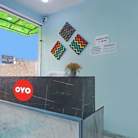 Hotel O Surya Gold Guest House Najafgarh 외부 사진