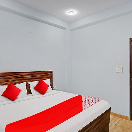 Hotel O Surya Gold Guest House Najafgarh 외부 사진
