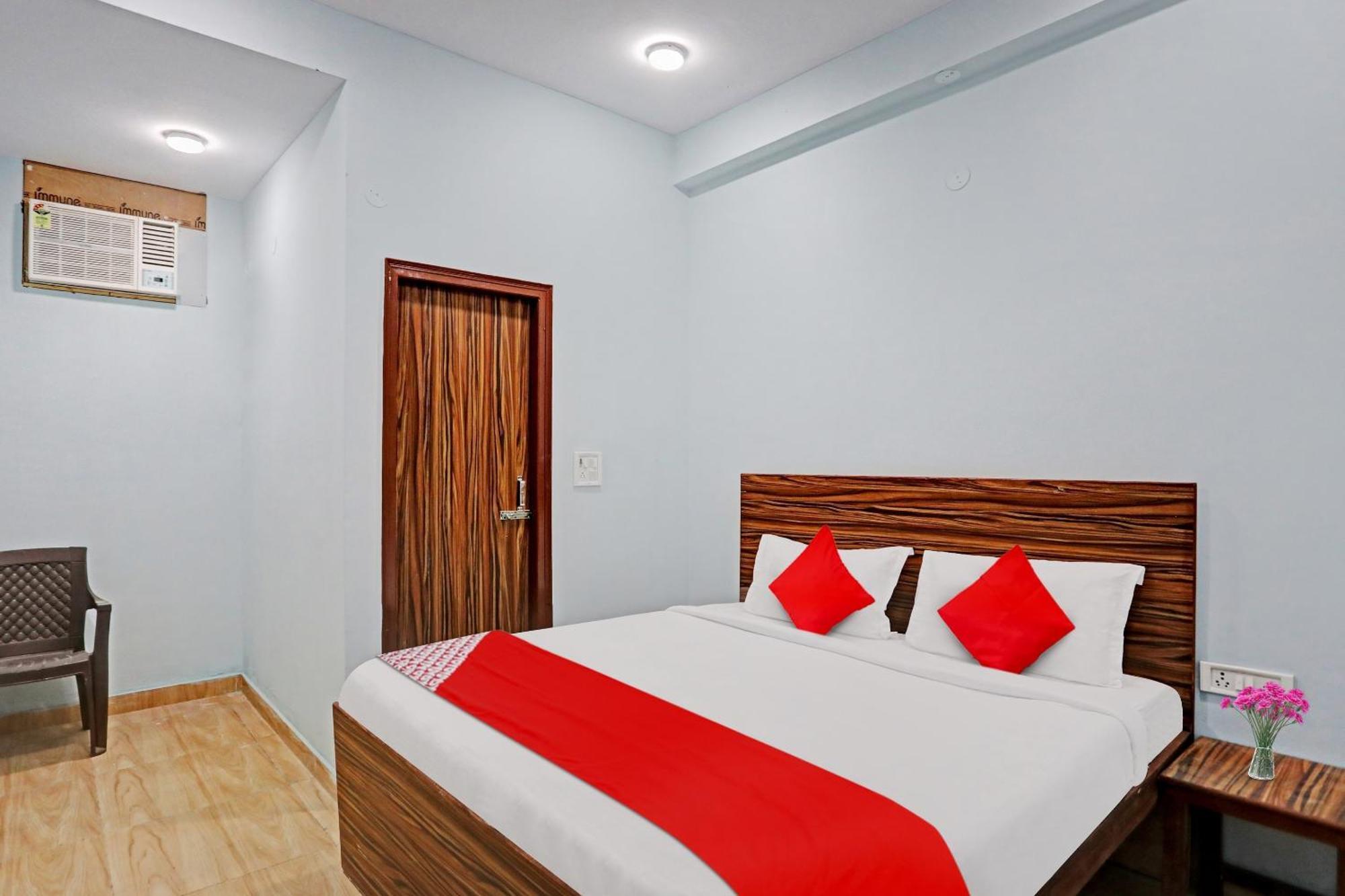 Hotel O Surya Gold Guest House Najafgarh 외부 사진
